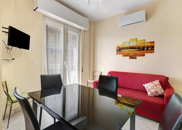 Loano Home Apartament *