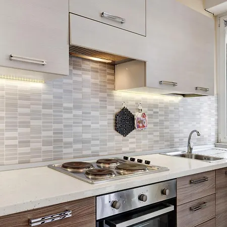 Loano Home Apartment *